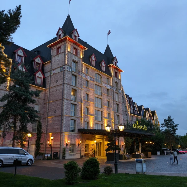 The entrance to the Europa-Park Hotel Krønasår